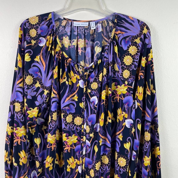 Susan Graver Liquid Knit Floral Tunic size L - Picture 3 of 12